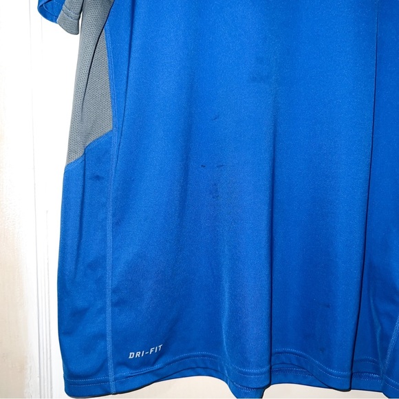 Nike Men’s Dri-FIT Short Sleeve Fitness Top, Royal Blue/Gray | L - Picture 4 of 10